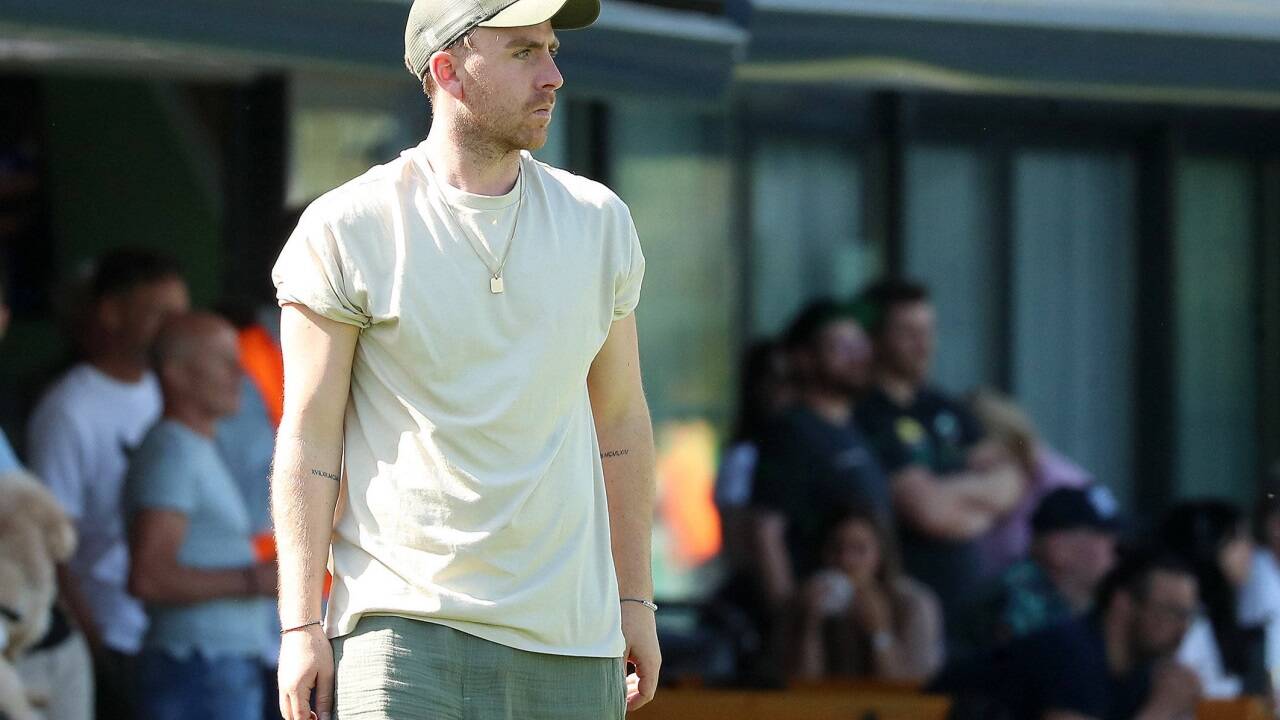 Bernhard Huber-Rieder steigt von der Salzburger Liga in die Regionalliga West auf.  Bernhard Huber-Rieder steigt von der Salzburger Liga in die Regionalliga West auf.