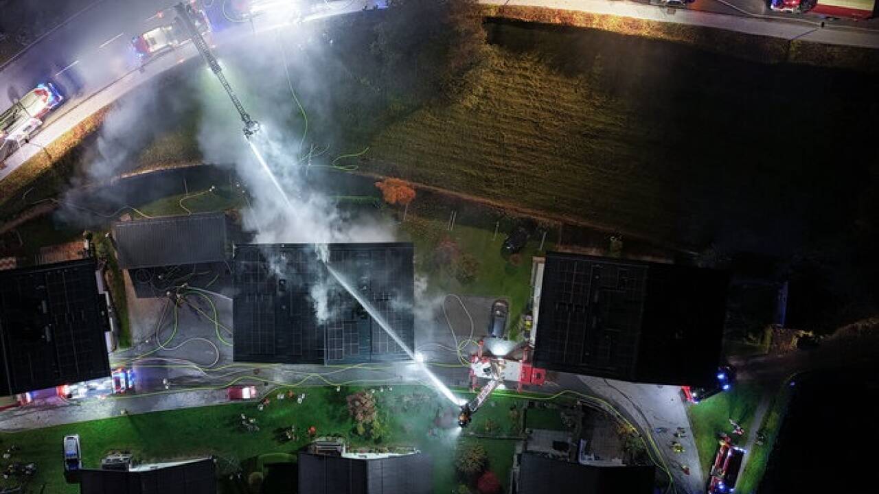 Bilder vom Großeinsatz in St. Johann im Pongau. 