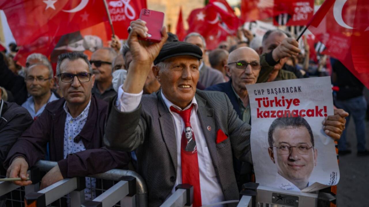 Festnahme von Imamoglu löste große Protestwelle in der Türkei aus  Festnahme von Imamoglu löste große Protestwelle in der Türkei aus