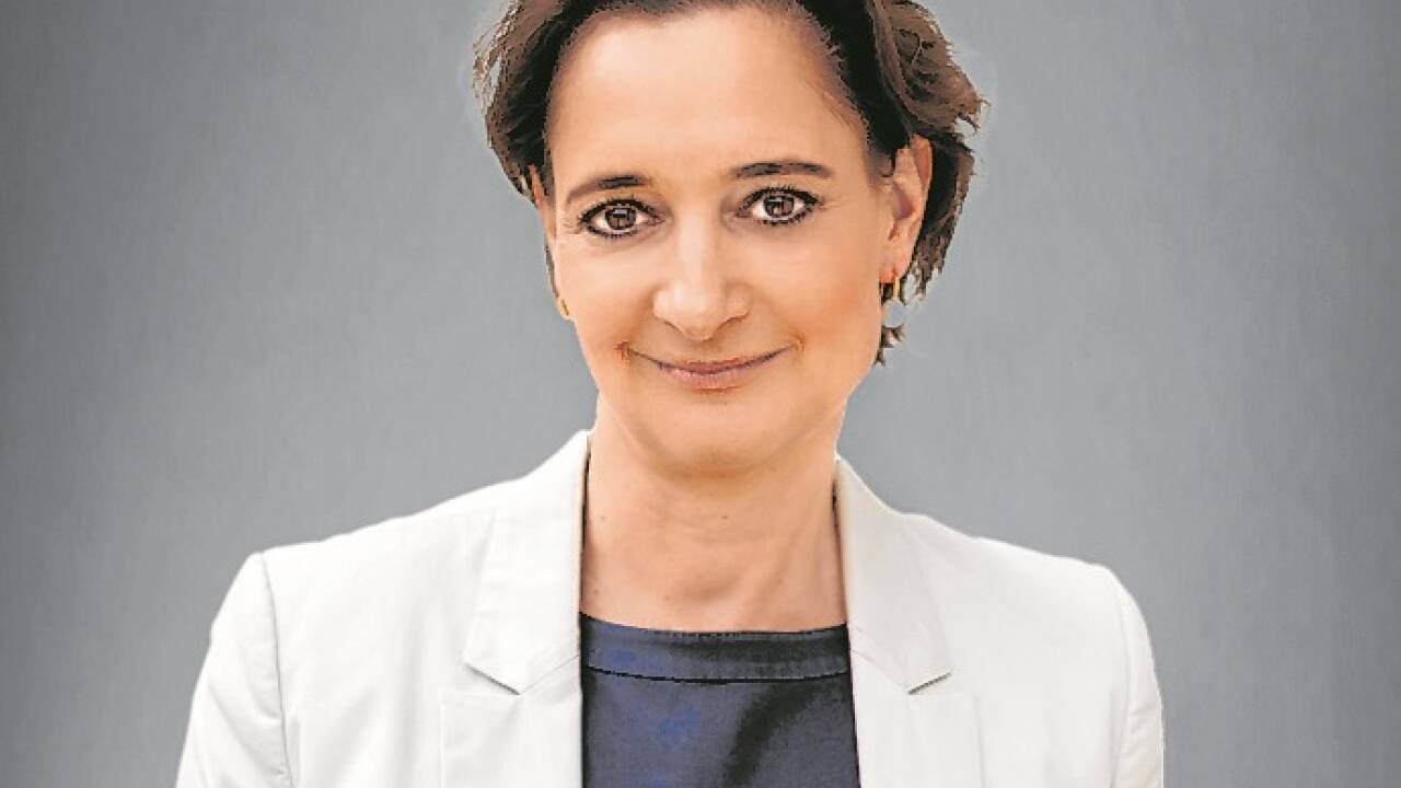  Mit klaren Zielen vor Augen, will Karin Adt die Marke Dacia weiterentwickeln und leistbare Mobilität für alle sichern. 