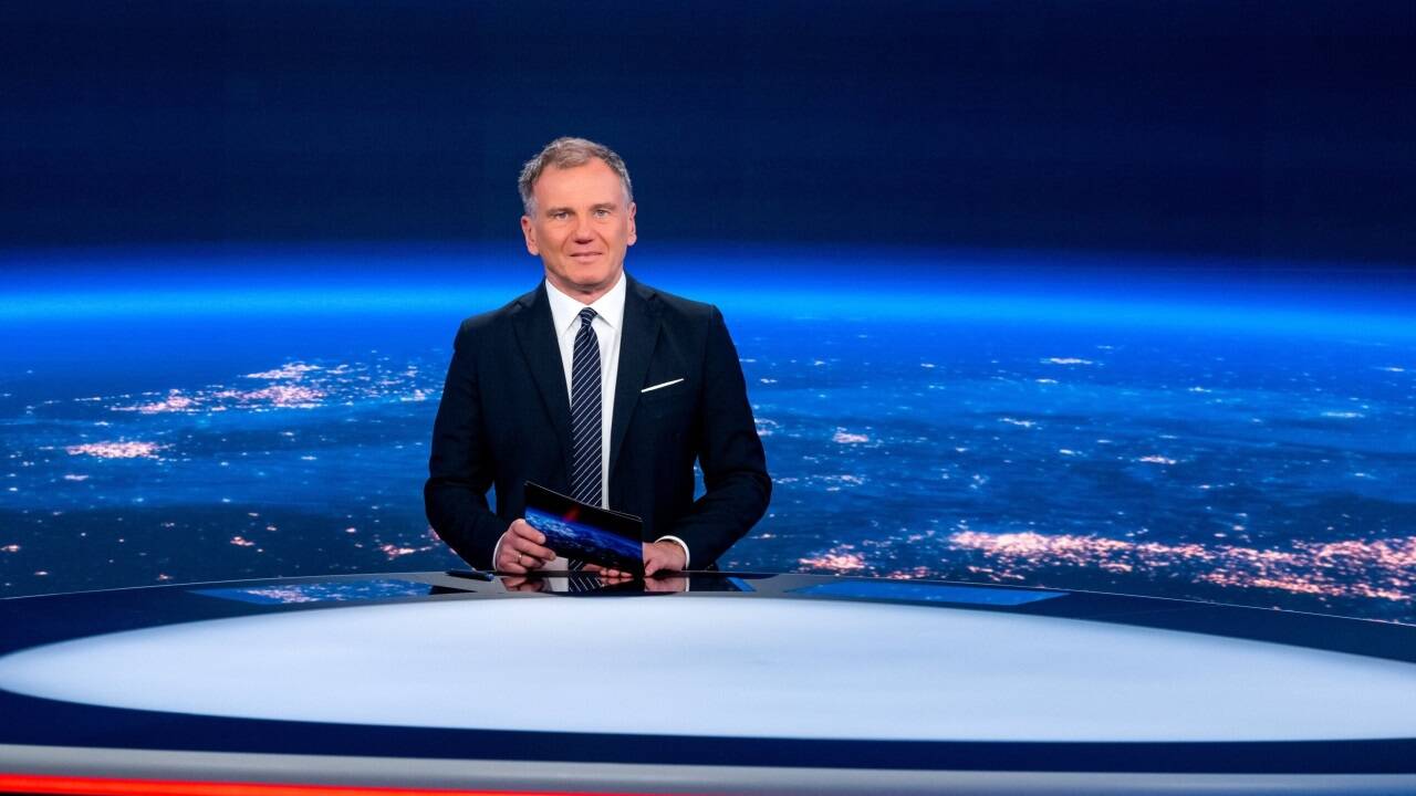 Armin Wolf moderiert „Zeit im Bild 2“ – nun geht er gegen die Plattform X vor.   Armin Wolf moderiert „Zeit im Bild 2“ – nun geht er gegen die Plattform X vor.