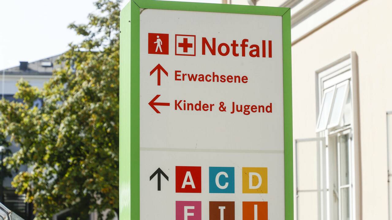 Der Mann wurde Ende März mit einem herzchirurgischen Notfall ins Landeskrankenhaus gebracht.  Der Mann wurde Ende März mit einem herzchirurgischen Notfall ins Landeskrankenhaus gebracht.