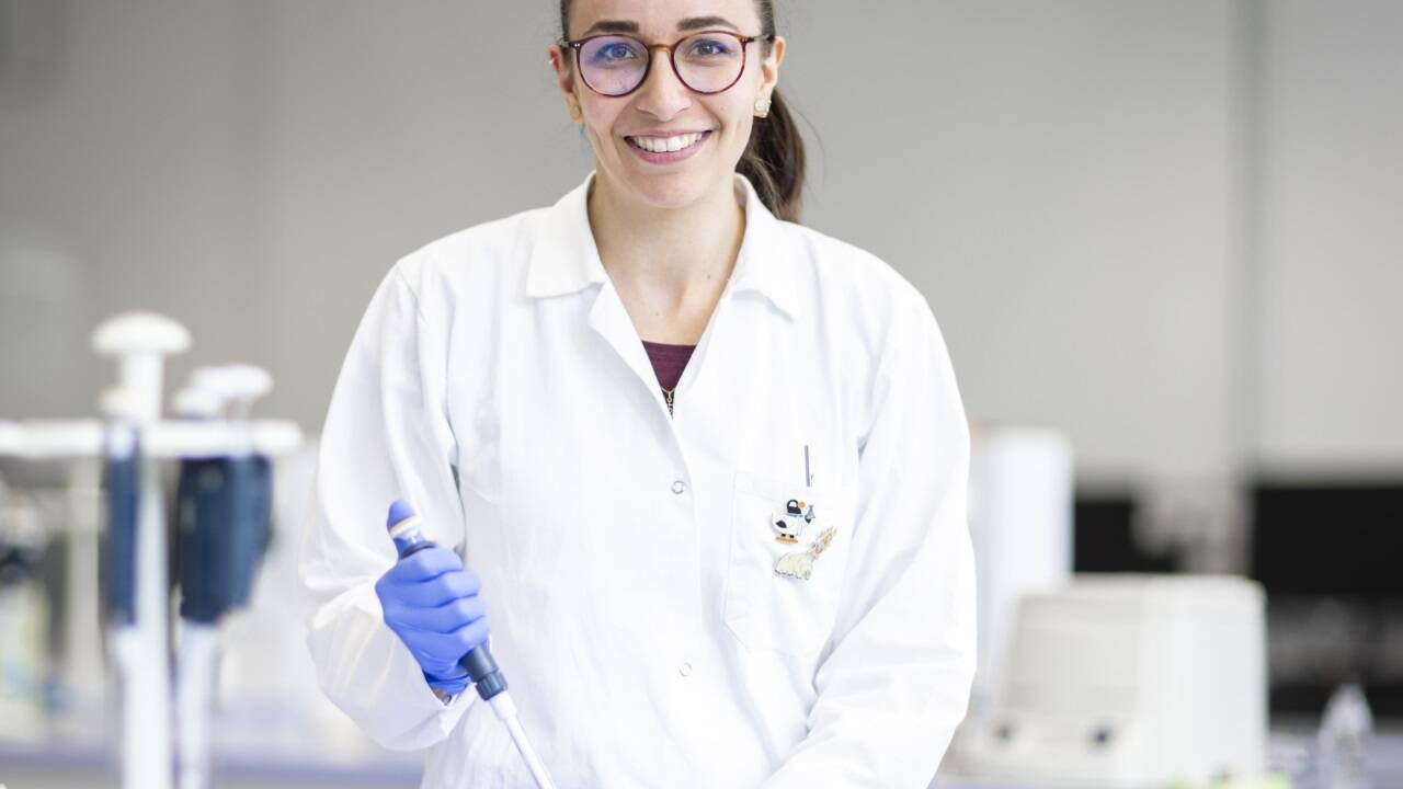 Magdalena Hohlrieder erhielt für ihre Masterarbeit zu Hautkrebs den „Wissenschaft Zukunft Preis 2025“ des Landes Niederösterreich.   Magdalena Hohlrieder erhielt für ihre Masterarbeit zu Hautkrebs den „Wissenschaft Zukunft Preis 2025“ des Landes Niederösterreich.