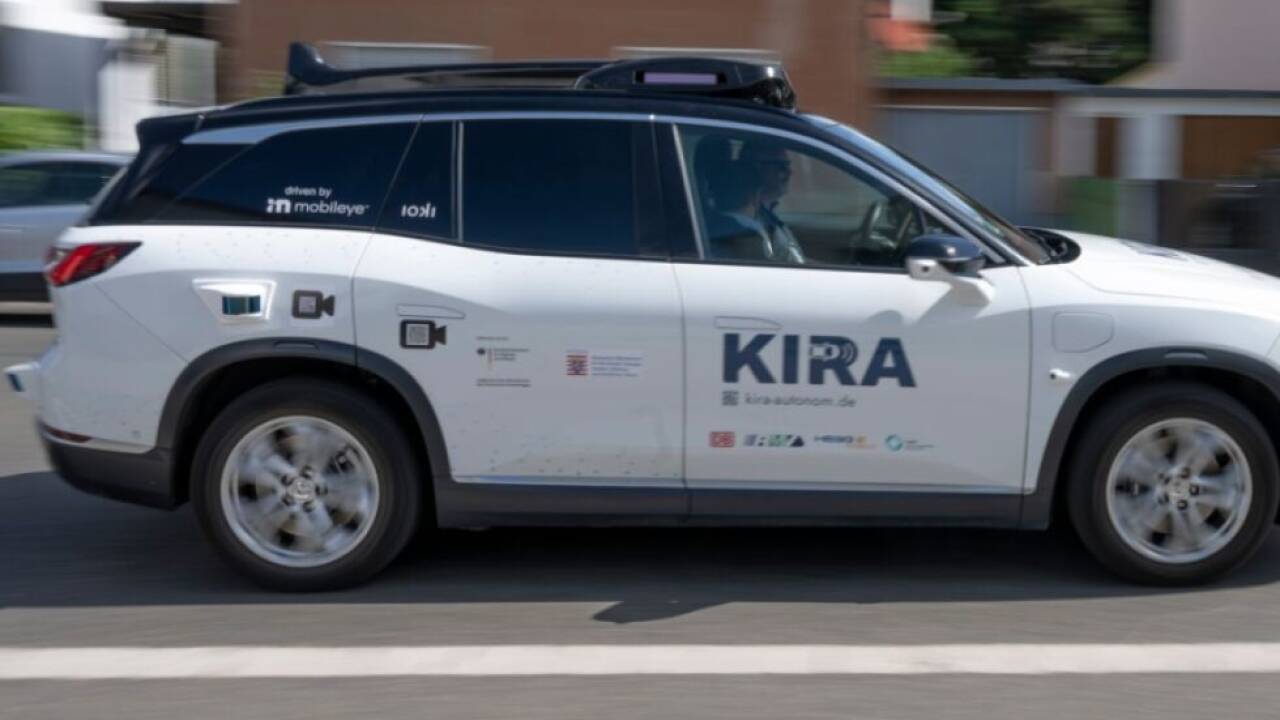 Selbstfahrende Autos verunsichern derzeit noch die Bevölkerung  Selbstfahrende Autos verunsichern derzeit noch die Bevölkerung