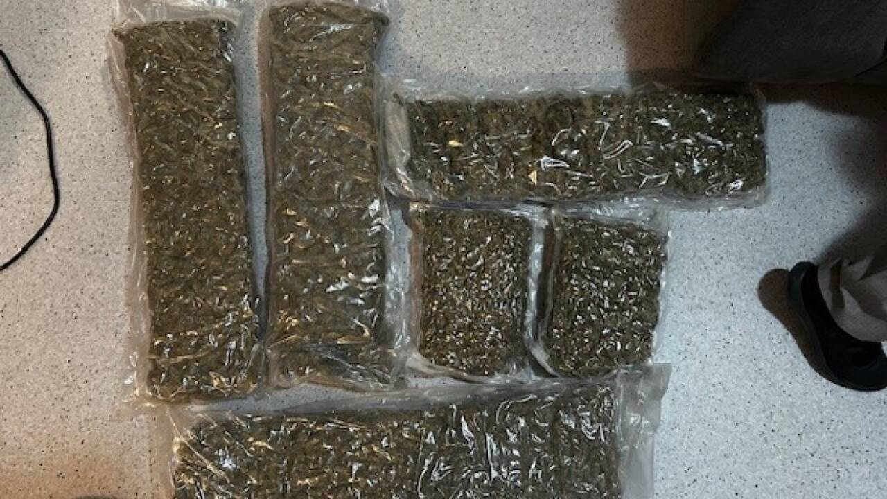 Mehrere Kilogramm Suchtmittel beschlagnahmt  Mehrere Kilogramm Suchtmittel beschlagnahmt