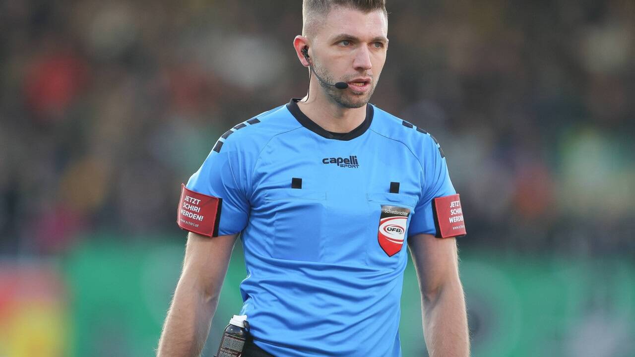 Arnes Talic.   Arnes Talic.