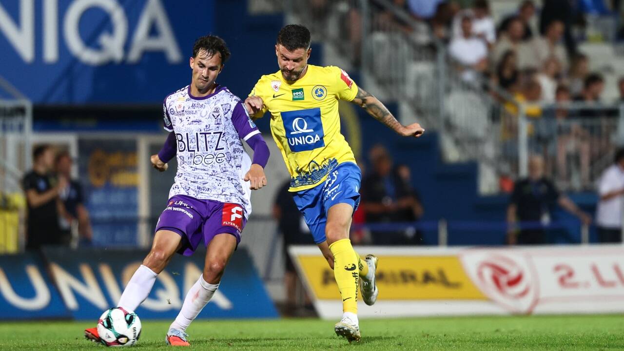 Trotz Oberschenkelproblemen soll Austria-Kicker Sebastian Aigner (l.) gegen Kapfenberg mit dabei sein.  Trotz Oberschenkelproblemen soll Austria-Kicker Sebastian Aigner (l.) gegen Kapfenberg mit dabei sein.