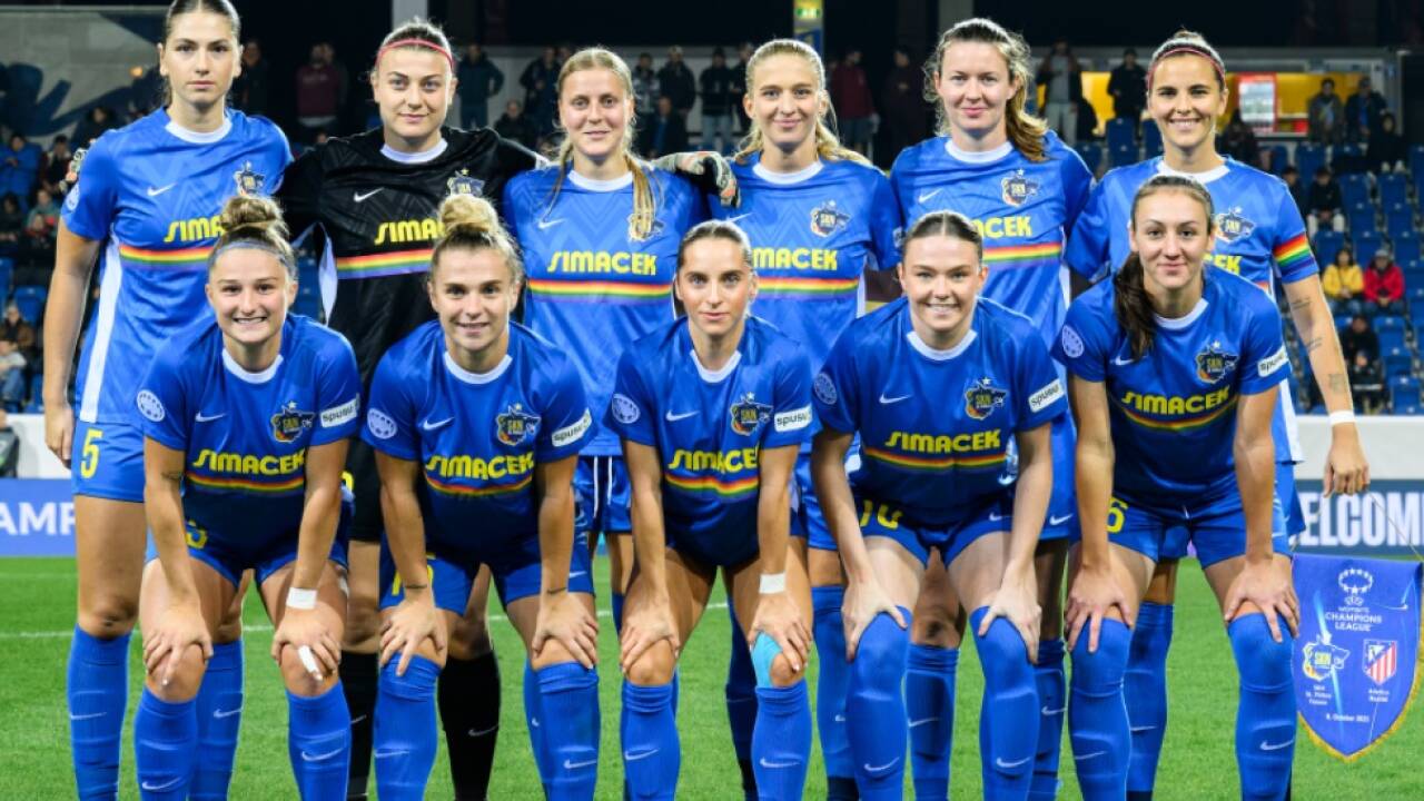 Frauen-Meister St. Pölten gibt sein Debüt unter Coach Laurent Fassotte  Frauen-Meister St. Pölten gibt sein Debüt unter Coach Laurent Fassotte