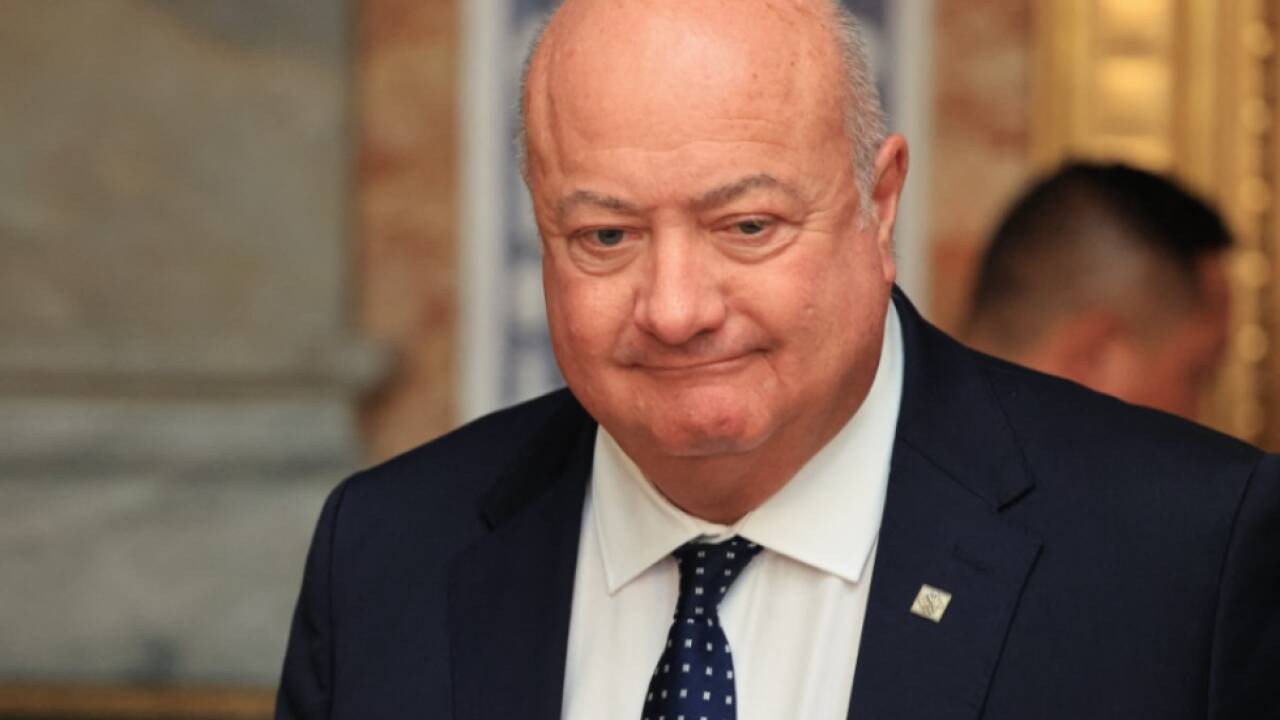 Bundeskanzler Stocker wird vorübergehend von zuhause aus arbeiten.  Bundeskanzler Stocker wird vorübergehend von zuhause aus arbeiten.