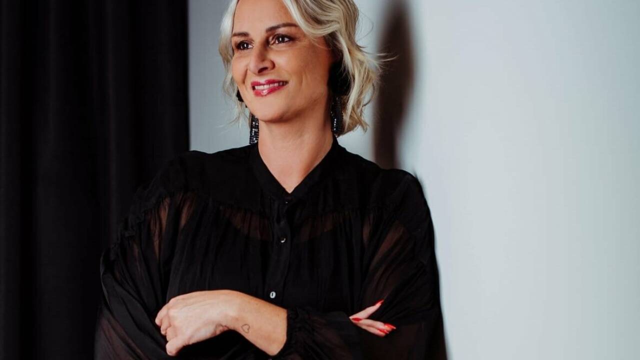 Caroline-Stiegler-begleitet-Trauernde-Viele-Menschen-m-chten-nicht-ber-den-Tod-und-die-Endlichkeit-nachdenken-