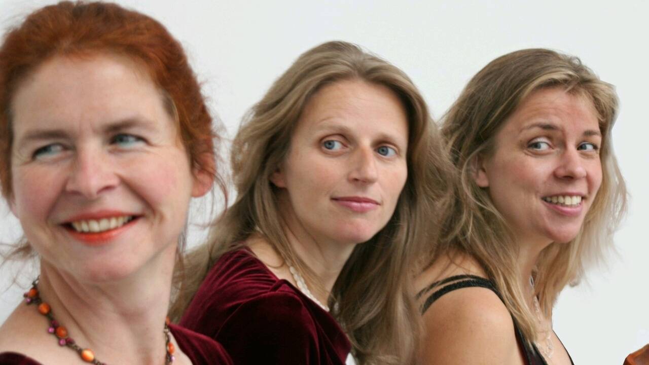 Jubiläumsjahr der Reihe FRAUENSTIMMEN   Jubiläumsjahr der Reihe FRAUENSTIMMEN