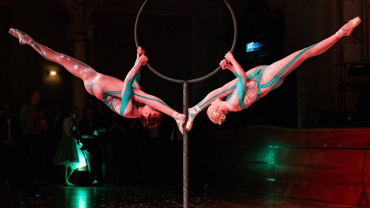 Das neue Programm verspricht wieder eine Varieté-Gala der Extraklasse!  Das neue Programm verspricht wieder eine Varieté-Gala der Extraklasse!