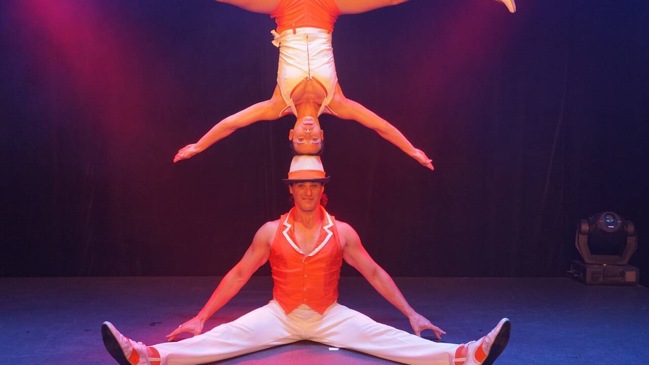 Das neue Programm verspricht wieder eine Varieté-Gala der Extraklasse!  Das neue Programm verspricht wieder eine Varieté-Gala der Extraklasse!