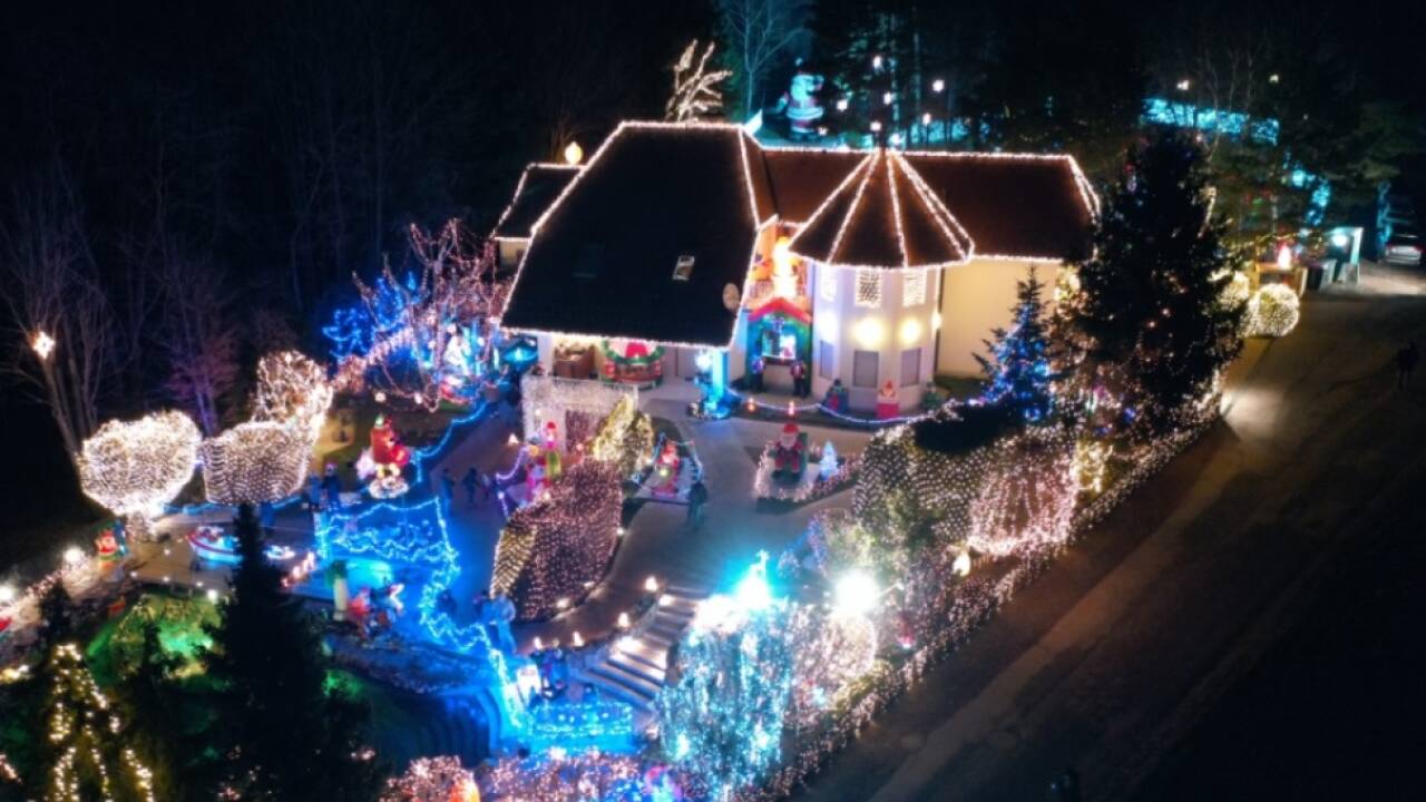 Das Weihnachtshaus in Bad Tatzmannsdorf funkelt ab 22. November wieder  Das Weihnachtshaus in Bad Tatzmannsdorf funkelt ab 22. November wieder