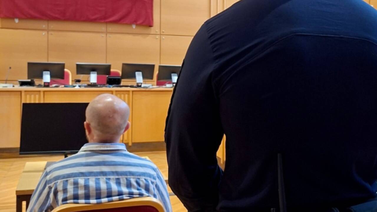 Dem Angeklagten droht eine lange Haftstrafe  Dem Angeklagten droht eine lange Haftstrafe