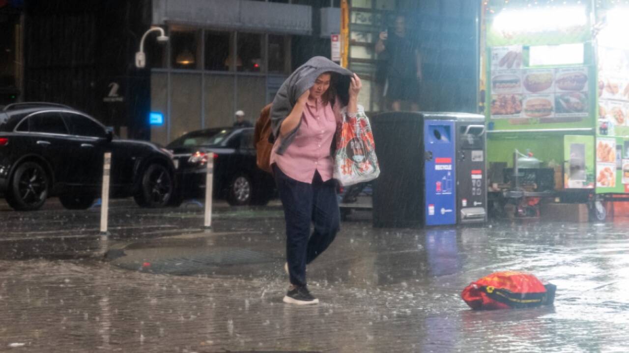 Starkregen brach über New York herein  Starkregen brach über New York herein