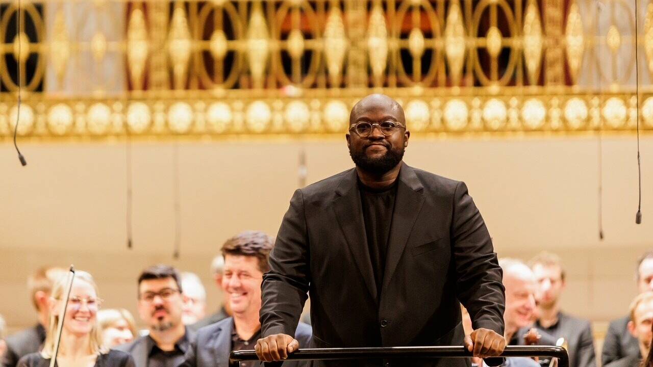 Vimbayi Kaziboni leitete das Eröffnungskonzert des RSO für Wien Modern  Vimbayi Kaziboni leitete das Eröffnungskonzert des RSO für Wien Modern