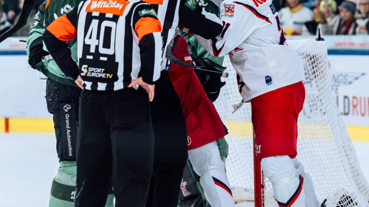 Da waren auch viele Emotionen dabei.   Da waren auch viele Emotionen dabei.