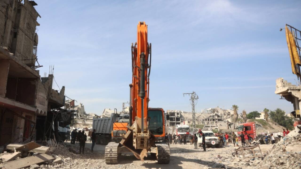 Küstenstreifen stark zerstört  Küstenstreifen stark zerstört