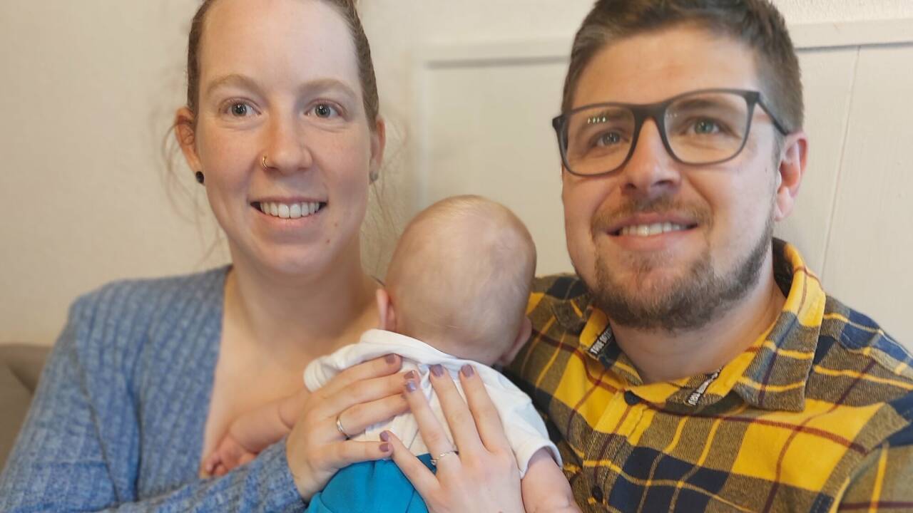 Lisa und Ronny Koch mit ihrem Sohn Gabriel 