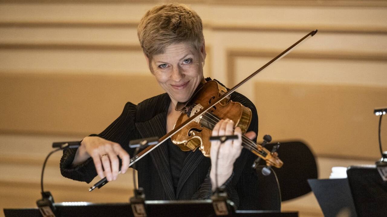 Isabelle Faust war bei den Salzburger Festspielen in Strawinskys „Geschichte vom Soldaten“ zu erleben. 