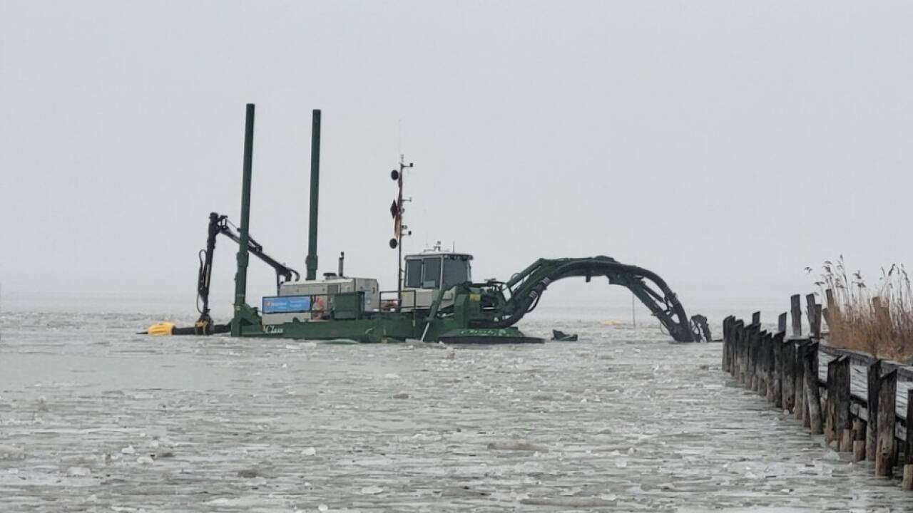 Entschlammung am Neusiedler See  Entschlammung am Neusiedler See