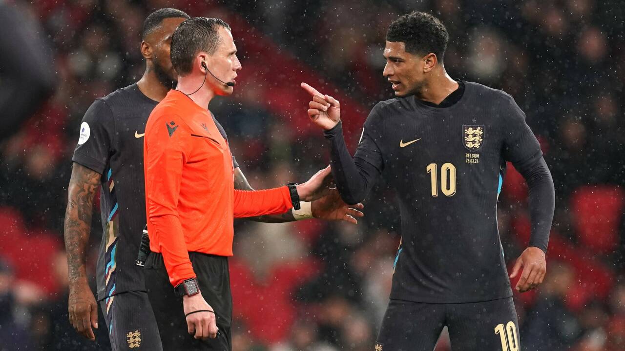 Mit den Fußballgrößen auf Augenhöhe: Sebastian Gishamer ließ sich auch von Jude Bellingham nicht beeindrucken. 