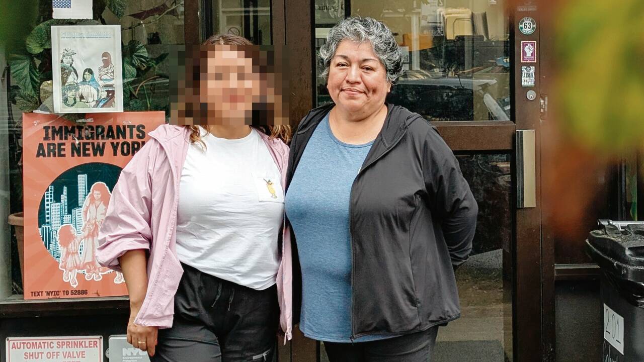 Nannys in New York fürchten sich vor der Abschiebung.  Nannys in New York fürchten sich vor der Abschiebung.