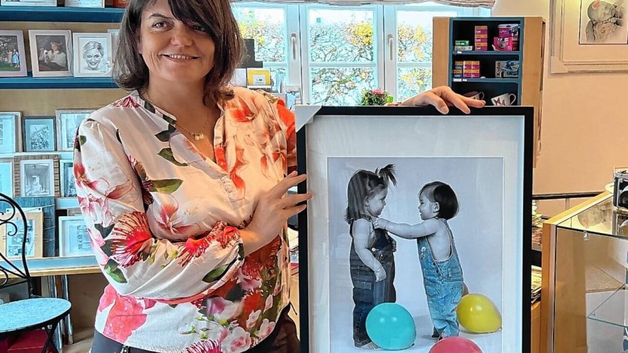 Ein besonders gelungenes Werk, meint Christiana Schwaighofer. Die beiden Cousinen auf dem Bild sind heute schon 20 bzw. 18 Jahre alt. 