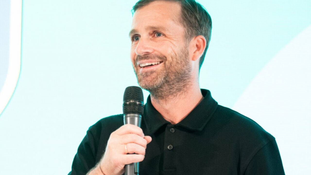 Trainer Sulimani und Großteil der Spieler haben Stripfing verlassen  Trainer Sulimani und Großteil der Spieler haben Stripfing verlassen