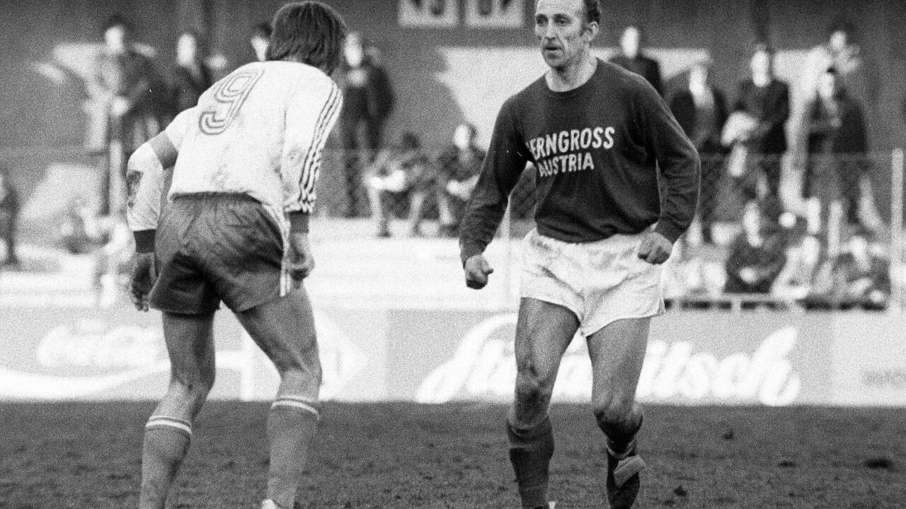 Peter Grosser begeisterte im Dress von Austria Salzburg die heimischen Fans mit seinen Tricks. 