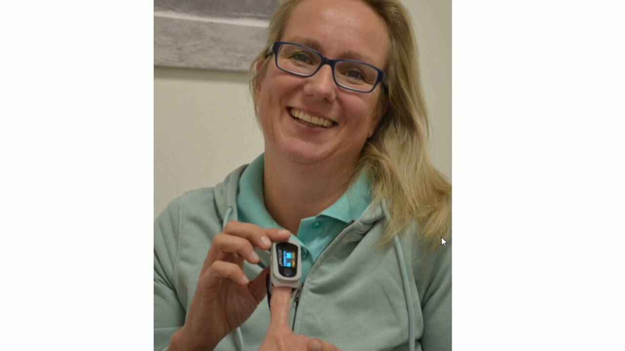 Andrea Arland.  Andrea Arland.