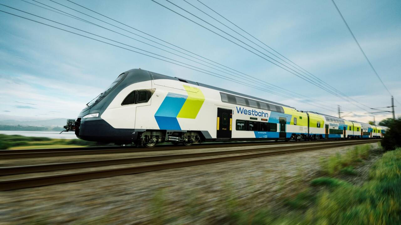 Die neuen Garnituren der Westbahn.  Die neuen Garnituren der Westbahn.