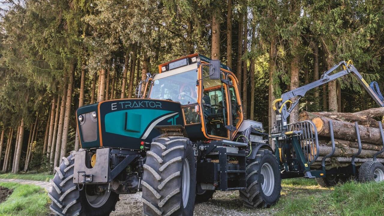 Hier ist noch das Erprobungsfahrzeug zu sehen. Seinen Prototypen wird Tadus erst auf der Agritechnica in Hannover vorstellen.  