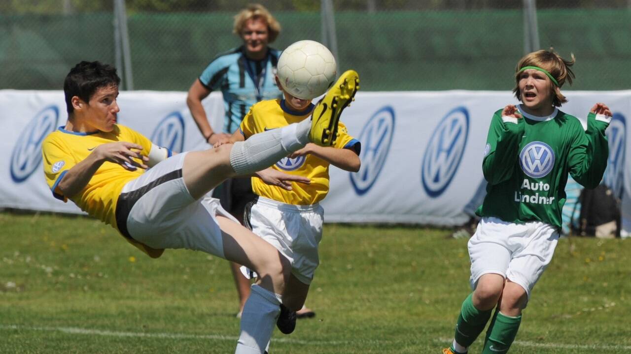Die Jugend findet wieder den Weg zum Fußball. Die Jugend findet wieder den Weg zum Fußball.