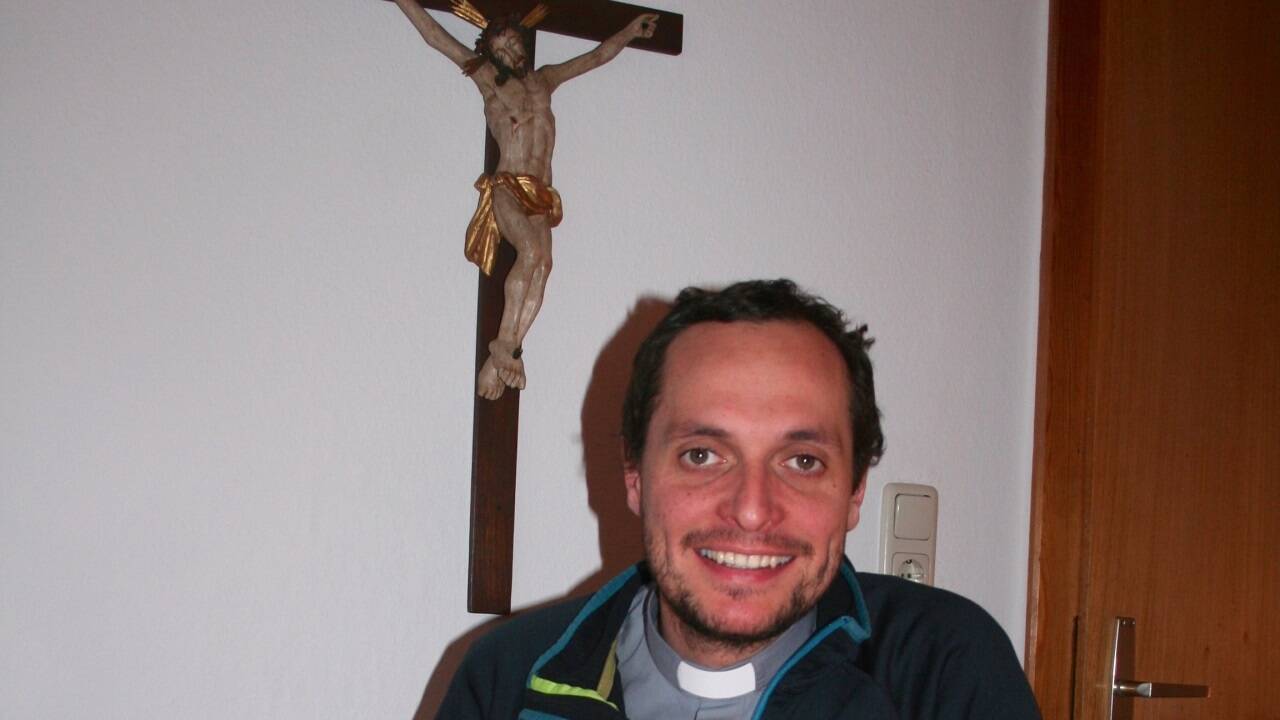 Pfarrer Christian Walch in einem Archiv-Foto. Pfarrer Christian Walch in einem Archiv-Foto.