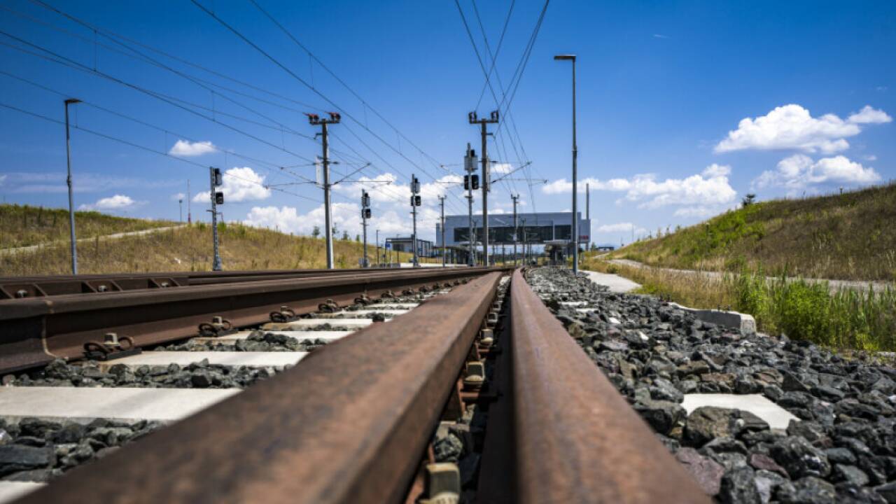 Für den Güterverkehr ist die Strecke frei Für den Güterverkehr ist die Strecke frei