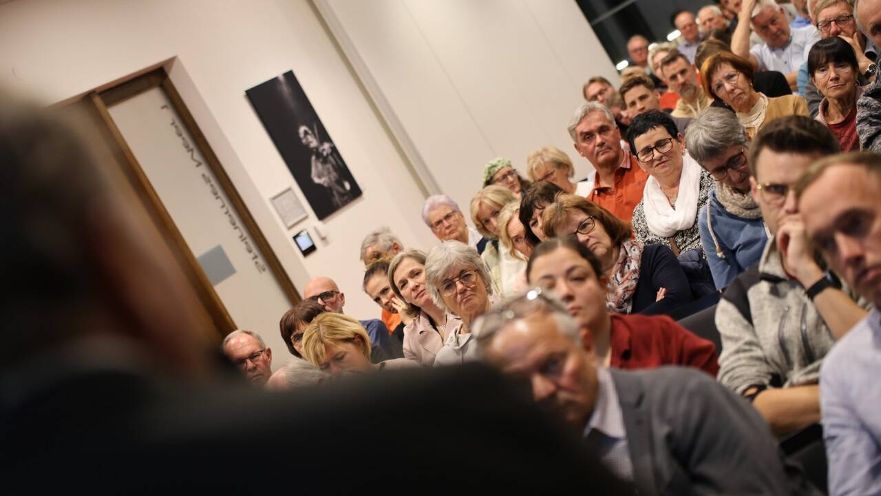 Bürgermeister Erich Rohrmoser gab Auskunft zu den schwierigsten Projekten 