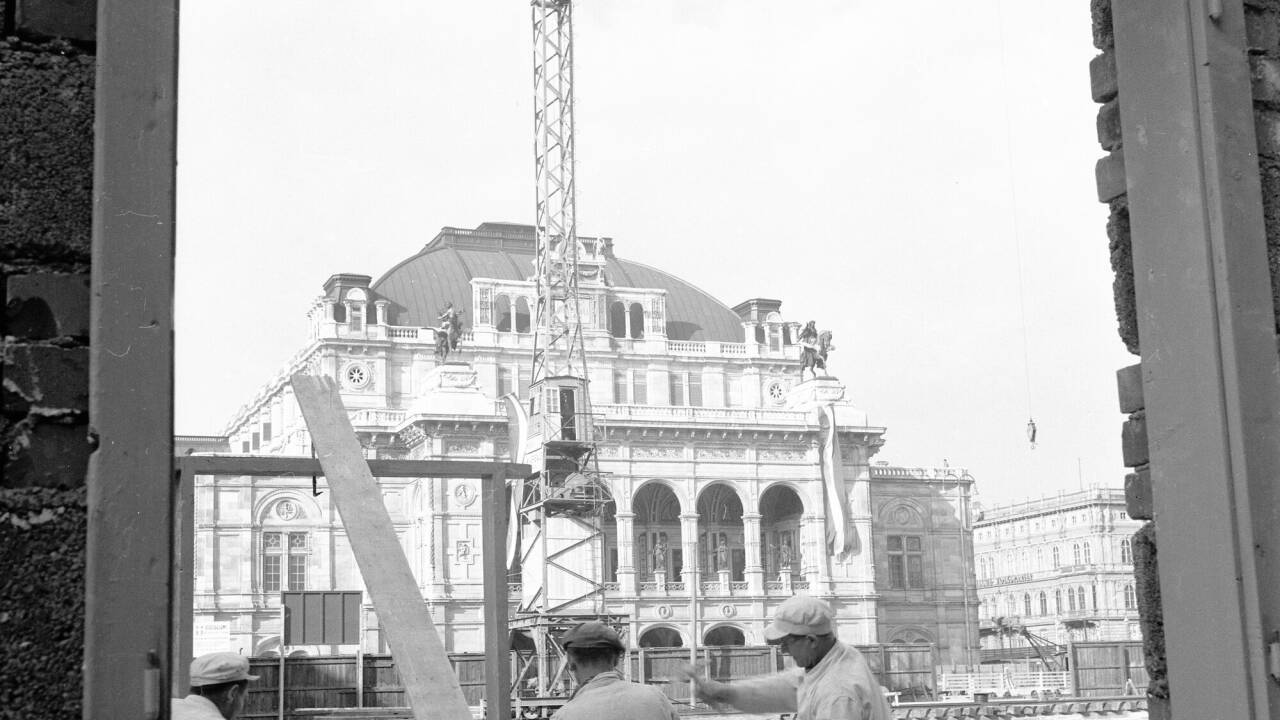 Baustelle der Wiener Staatsoper 1955 Baustelle der Wiener Staatsoper 1955