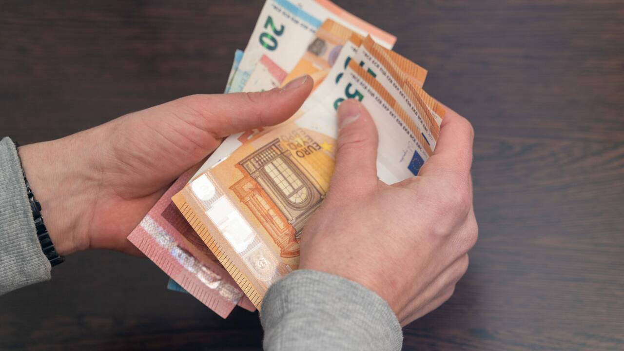 Opfer des Betrugs ist ein Kreditinstitut in Deutschland (Symbolbild). Opfer des Betrugs ist ein Kreditinstitut in Deutschland (Symbolbild).