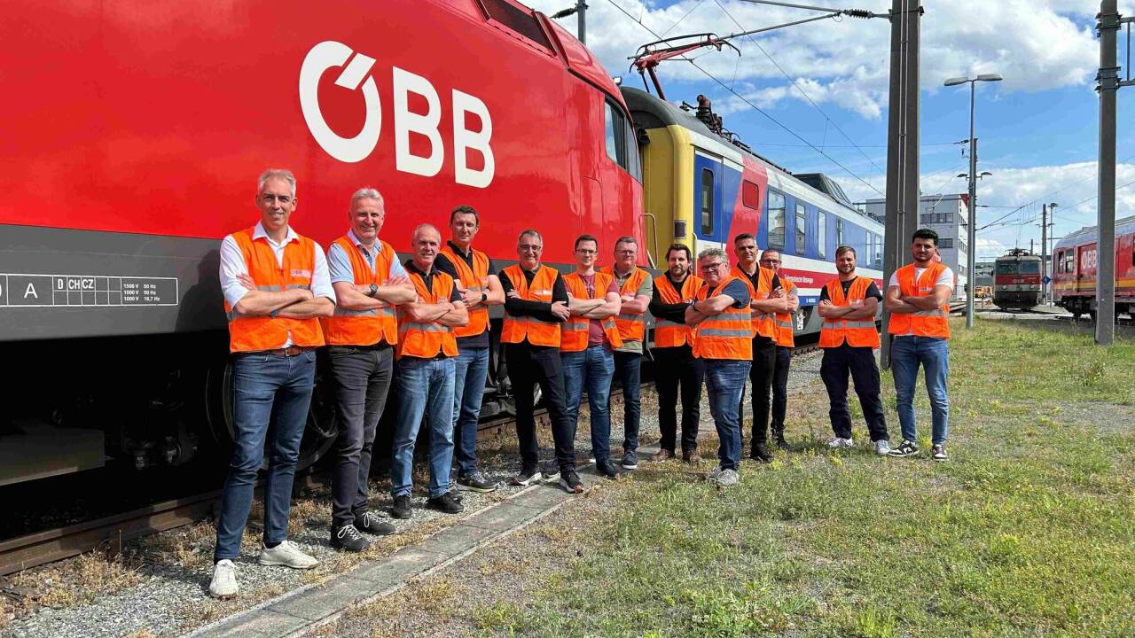 Im Zentrum der Dokumentation stehen Interviews mit Menschen, die die Koralmbahn aus unterschiedlichen Perspektiven betrachten. 