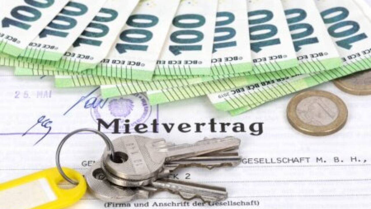 Wer es einmal in eine geförderte Wohnung geschafft hat, hat es gut. Wer es einmal in eine geförderte Wohnung geschafft hat, hat es gut.