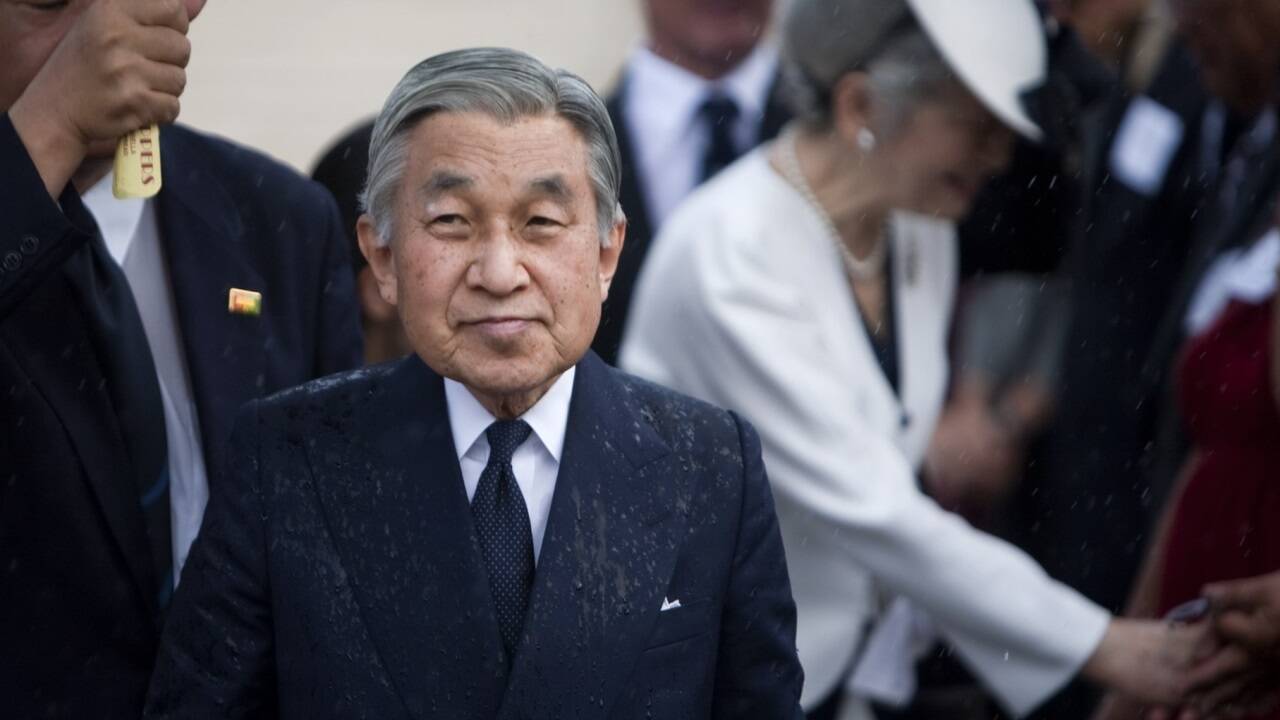 12-November-1985-Das-Volksbegehren-gegen-Abfangj-ger-wird-von-rund-120-000-sterreicherinnen-und-sterreichern-unterschrieben