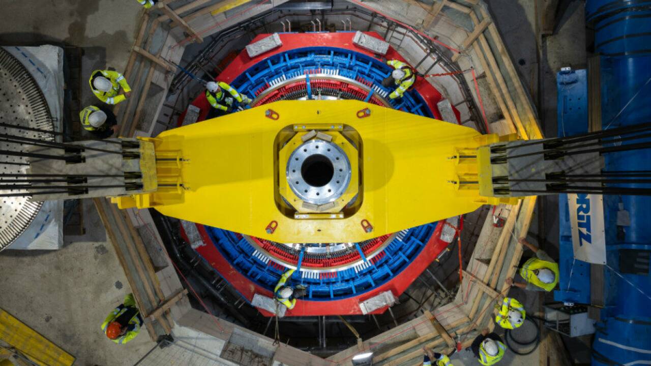 Archivbild: Nach vier Jahren Bauzeit ist am Freitag, 12. September 2025, in Kaprun das Pumpspeicherkraftwerk Limberg III eröffnet worden. Im Bild: ein Rotorhub. Archivbild: Nach vier Jahren Bauzeit ist am Freitag, 12. September 2025, in Kaprun das Pumpspeicherkraftwerk Limberg III eröffnet worden. Im Bild: ein Rotorhub.