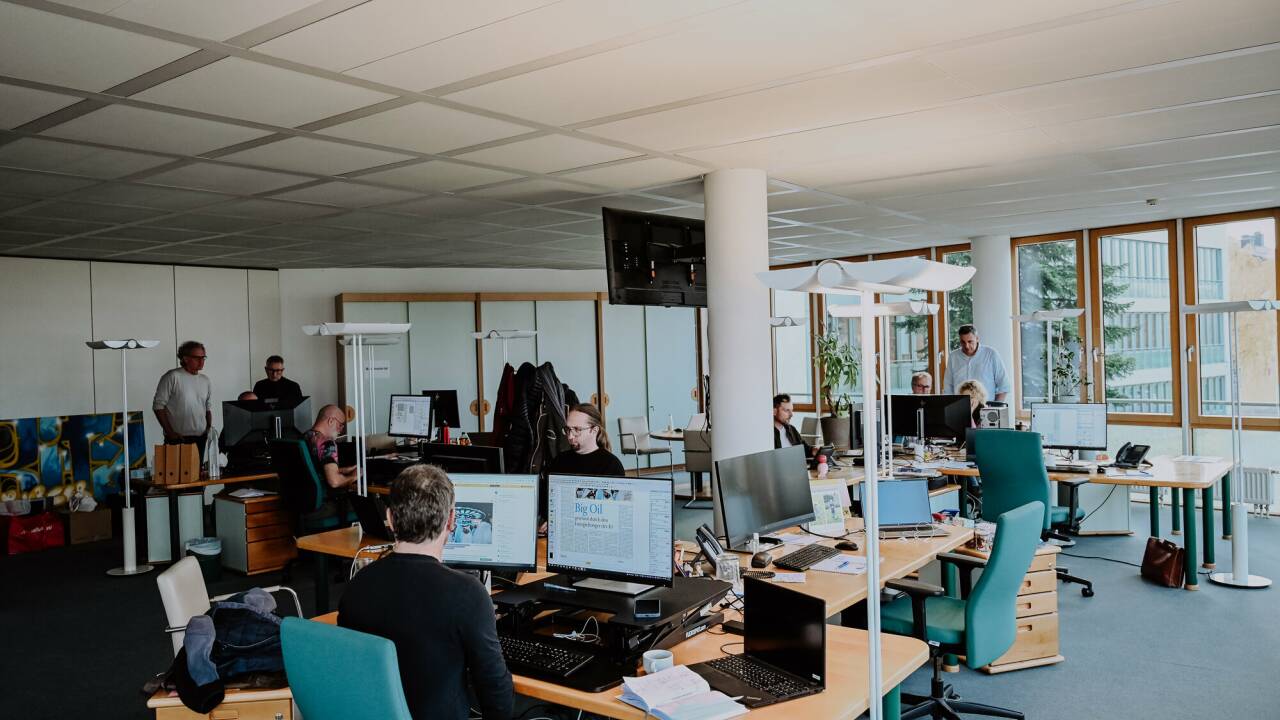 Das SN-Produktionsteam bei der Arbeit. Das SN-Produktionsteam bei der Arbeit.