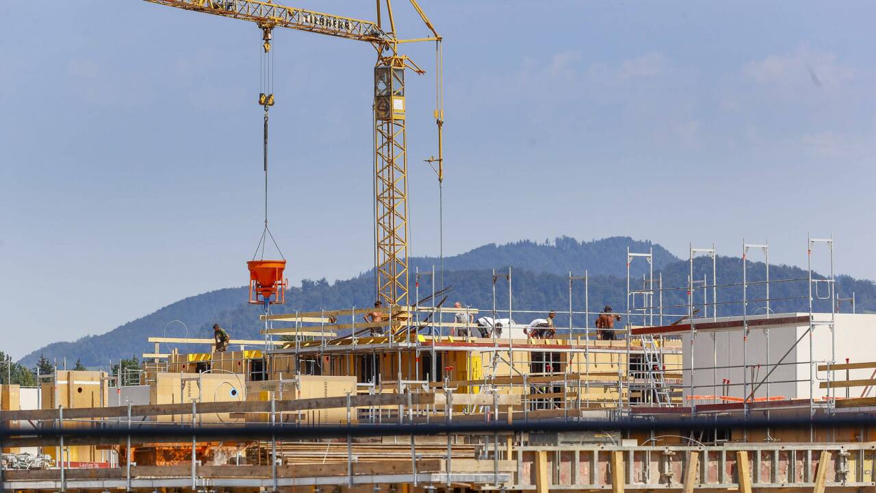 Die Immobilienbranche steckt in der Krise. Die Immobilienbranche steckt in der Krise.