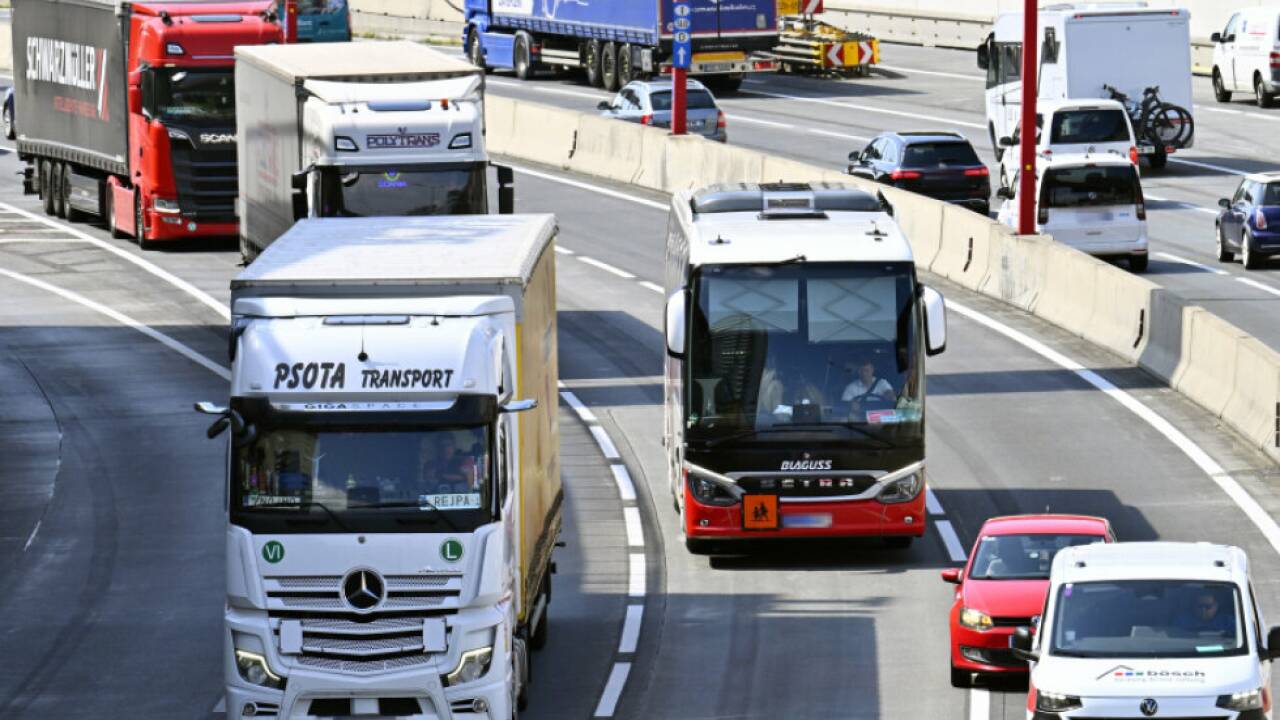 Der Schwerverkehr in Österreich ist das 3. Jahr in Folge rückläufig Der Schwerverkehr in Österreich ist das 3. Jahr in Folge rückläufig