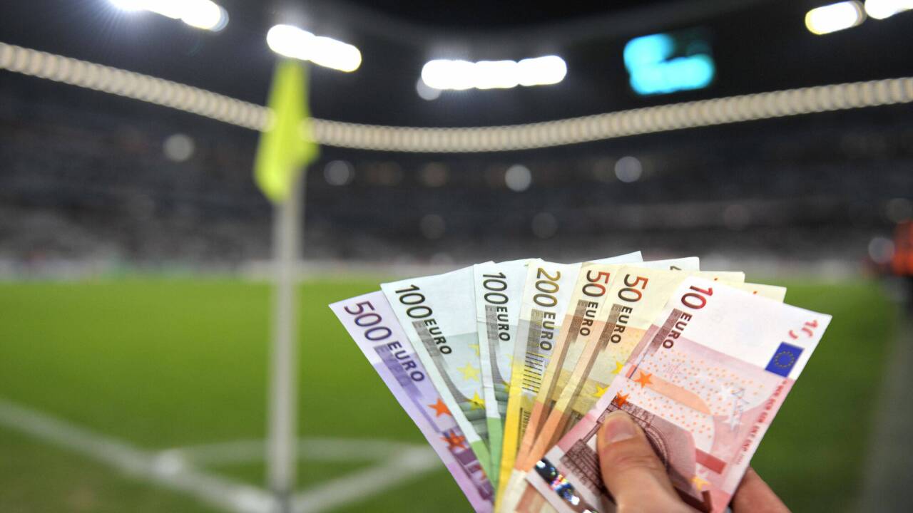 Das Wettgeschäft im Sport blüht weiter - nicht nur im Fußball. Das Wettgeschäft im Sport blüht weiter - nicht nur im Fußball.