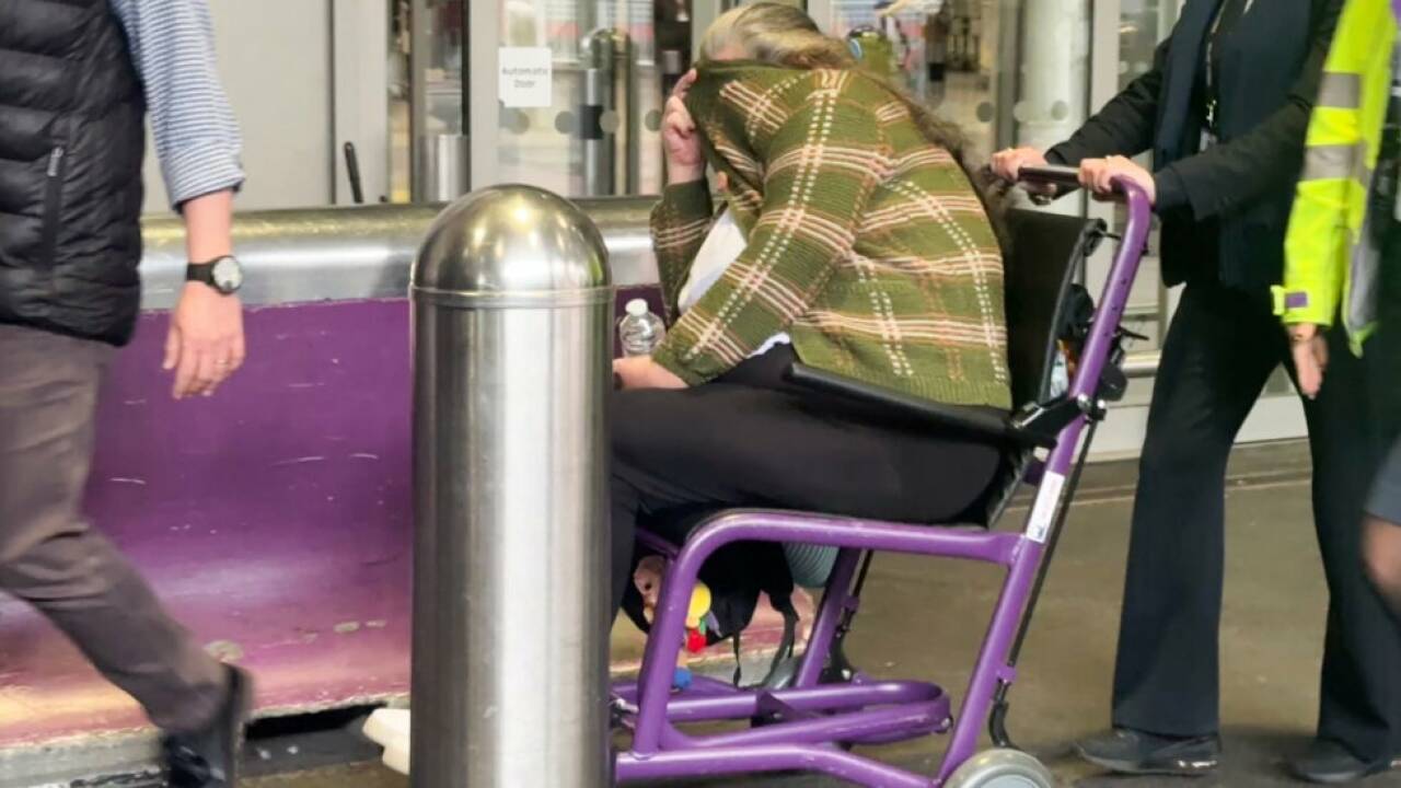 Lindsay Sandiford Lindsay Sandiford