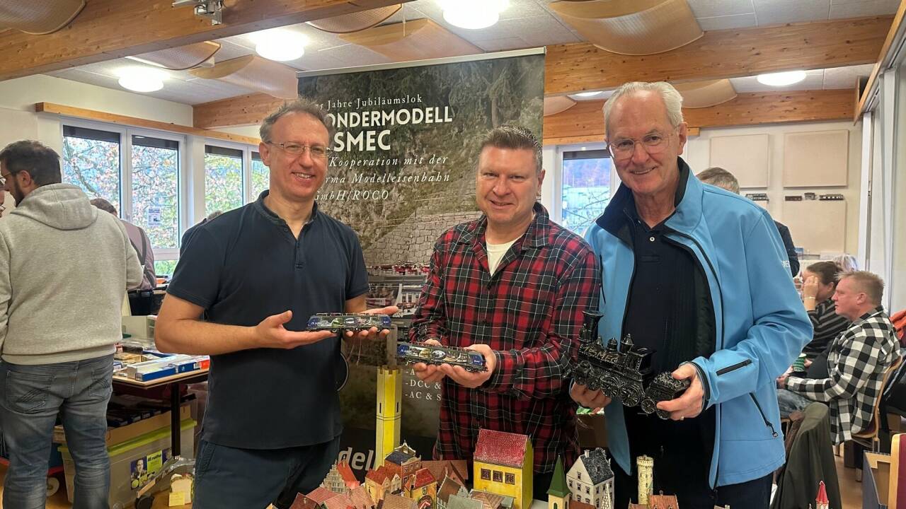 Harald Herdin, Torsten Kaffka und Erwin Fellner (v. l.) vom 1. Salzburger Modelleisenbahnclub. Harald Herdin, Torsten Kaffka und Erwin Fellner (v. l.) vom 1. Salzburger Modelleisenbahnclub.